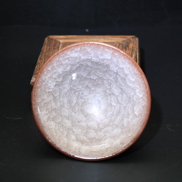 Pink Ice-Crackled Cup (Bamboo Hat)