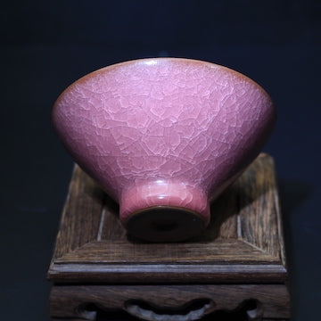 Pink Ice-Crackled Cup (Bamboo Hat)