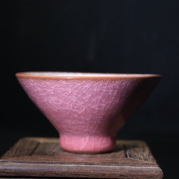 Pink Ice-Crackled Cup (Bamboo Hat)