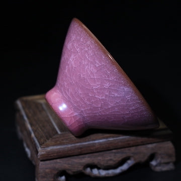 Pink Ice-Crackled Cup (Bamboo Hat)