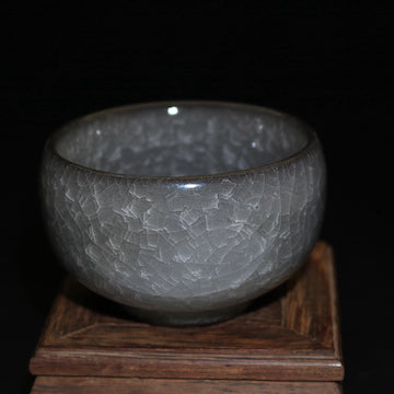 Gray Ice-Crackled Cup (Standard)